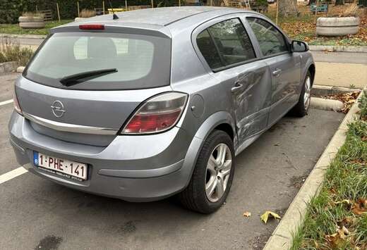 Opel Astra 1.7 CDTi Cosmo