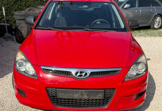 Hyundai 1.4i benzine - Airco - 93000KM - GARANTIE