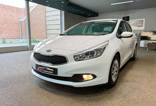 Kia 1.4i * Clim * Recul de recul * Cd * Radio