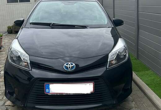 Toyota Yaris Hybrid 1.5 VVT-i