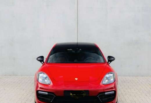 Porsche 4 e-Hybrid 2.9 V6 Bi-Turbo PHEV PDK (340 kW)