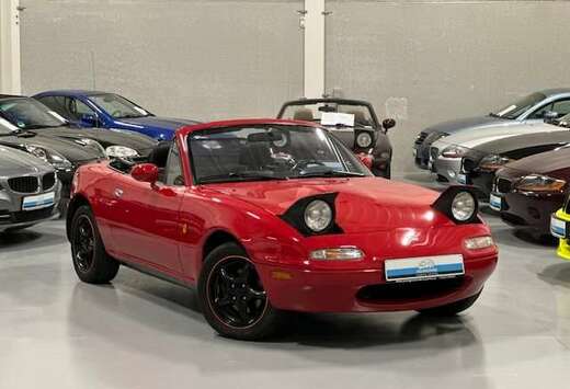 Mazda 1.6i 16v NA  Sportuitlaat  Leder  Mooie staat