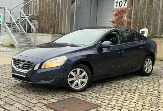 Volvo 2.0 Diesel D3  Zeer Goede Staat Rijd Heel Goed