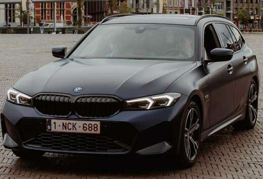 BMW 330e Touring Aut.
