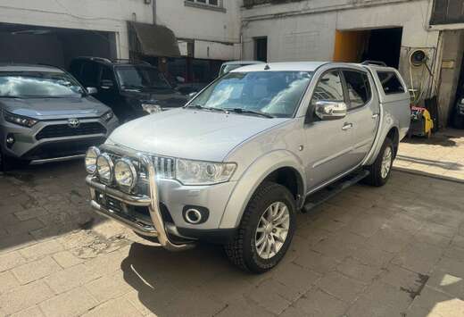 Mitsubishi Pick Up 4x4 Autm. DPF Intense Double Cab