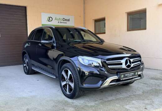 Mercedes-Benz Pack AMG 4MATIC CAMERA 360 211CV