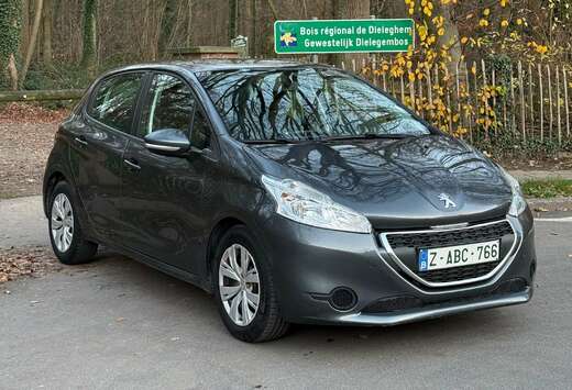 Peugeot 208 1.6i Allure