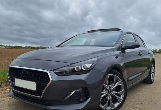 Hyundai I30 FASTBACK 1.4 T-GDI 140 ch FULL OPTIONS