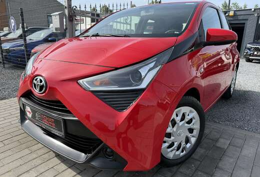 Toyota 1.0i X-play-Automat15.353 kmGar 01/2032