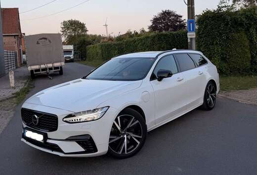 Volvo T6 Recharge AWD Geartronic RDesign