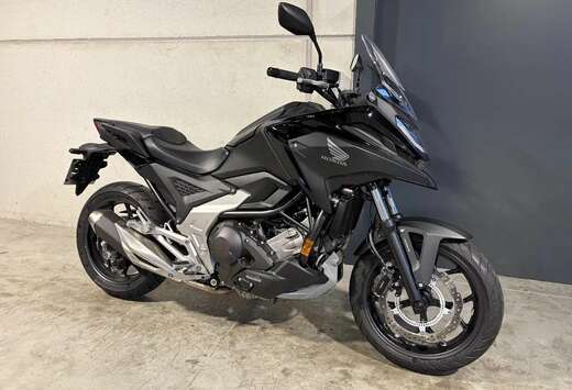 Honda NC750X met de zalige DCT automaat