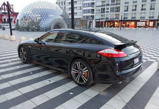 Porsche Panamera Turbo PDK