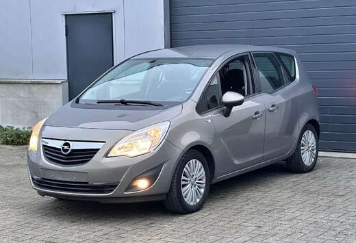 Opel Meriva 1.4 Benzine