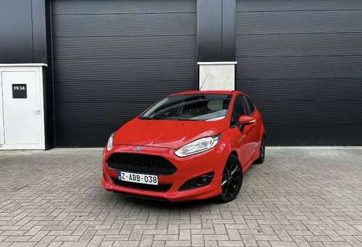 Ford ST-Line Red Edition 1.0 Ecoboost Start-Stop