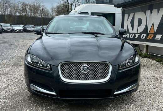 Jaguar XF 2.2 D  *MOTORSTORING*