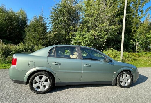 Opel Vectra 1.8 Comfort