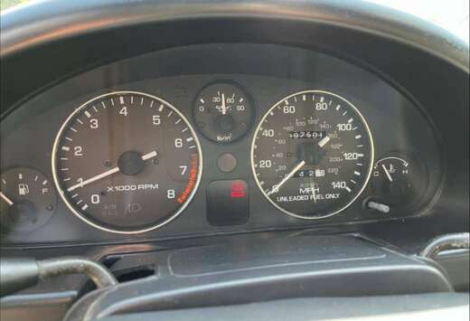 Mazda 1.8i 16v Si