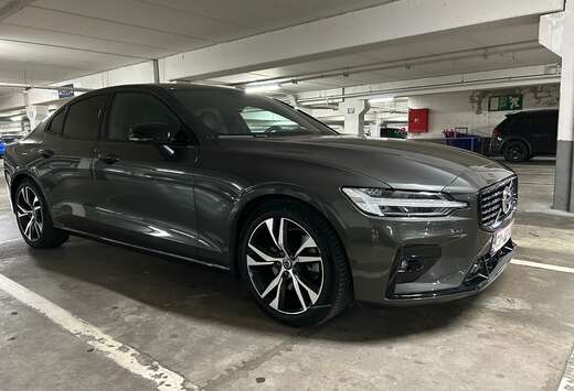 Volvo 2.0 B3 MHE R-Design Geartronic