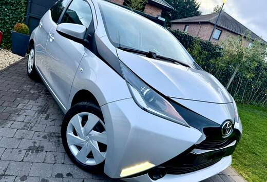 Toyota 1.0i * 56.000 km * Etat Neuf *Full Airco *5Por ...