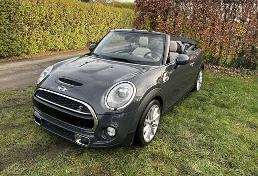 MINI Automaat - 2017 - 99.474 km