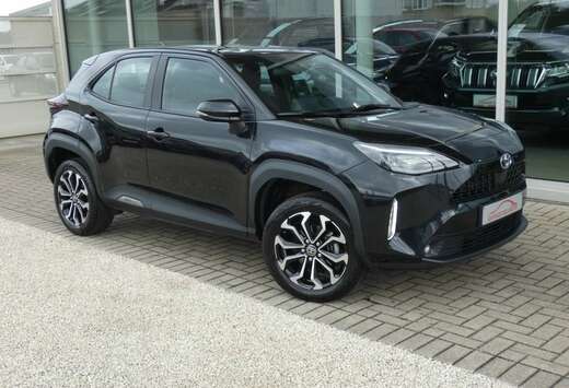 Toyota HYBRID +Parkeersensoren +Zetelverwarming +Dode ...