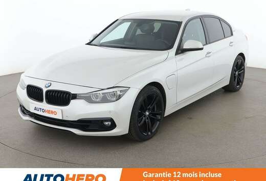 BMW 330e Advantage