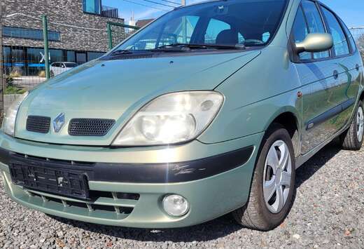 Renault 1.4i AL BLANCO GEKEURD ROOS FORM euro 4 2003