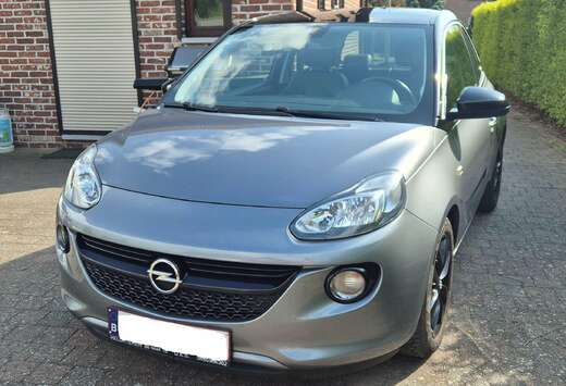 Opel Adam 1.2i Black Edition