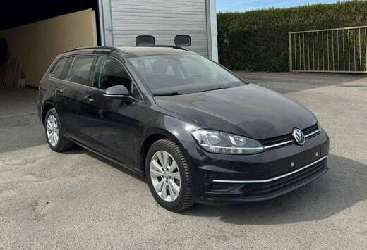 Volkswagen Golf  1.6 CR TDi