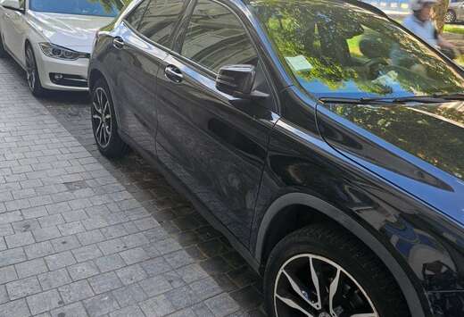 Mercedes-Benz Business Solution AMG