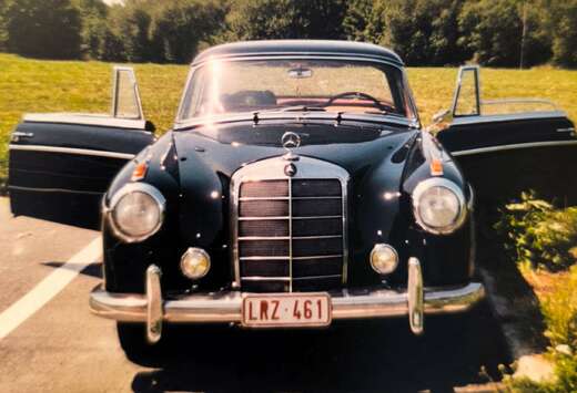 Mercedes-Benz 220s ponton coupé