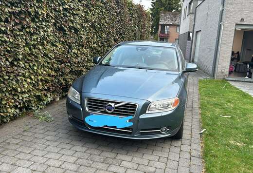 Volvo T4 Momentum