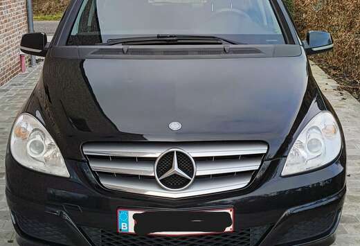 Mercedes-Benz B 160 BlueEFFICIENCY Essential