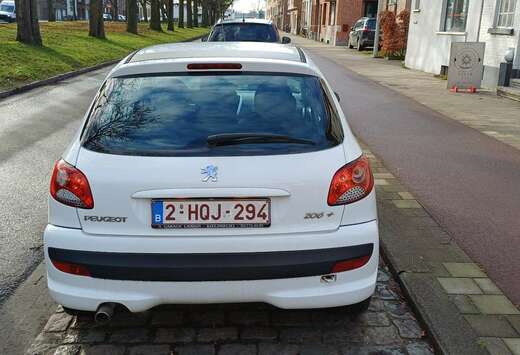 Peugeot Peugeot 206+ benzine met rose formulier