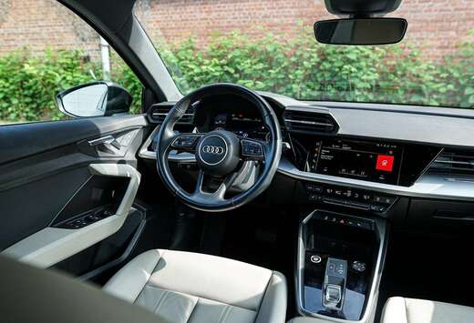 Audi Sportback 30 TFSI Business Edition S tronic
