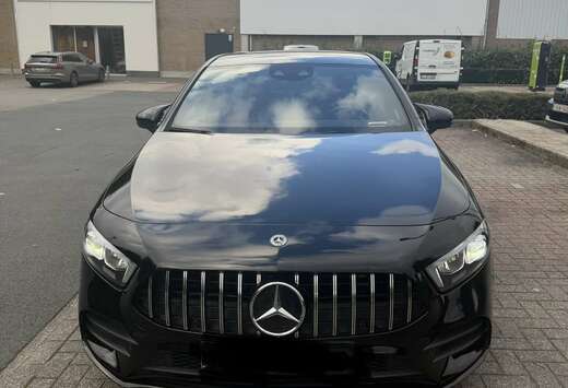 Mercedes-Benz e 8G-DCT AMG Line