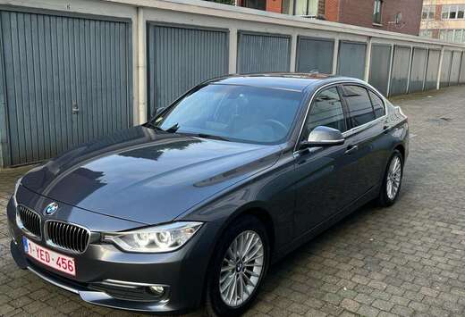 BMW 320dA Luxury
