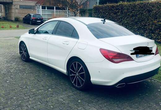 Mercedes-Benz (CDI) d