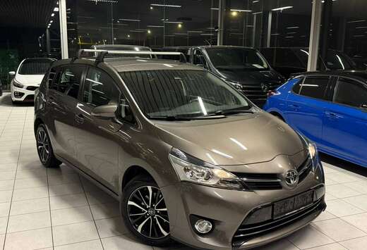 Toyota Toyota Verso 50th Automatique 1.8i Essence 107 ...