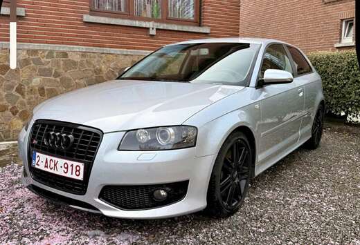 Audi 2.0 Turbo 16v FSI Quattro