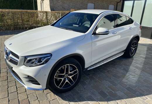 Mercedes-Benz Coupe 4Matic 9G-TRONIC AMG Line