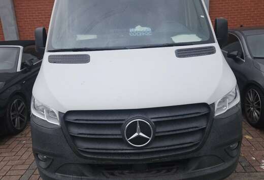 Mercedes-Benz 47 kWh L2H3 E-Sprinter