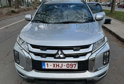 Mitsubishi 2.0i 2WD Instyle CVT