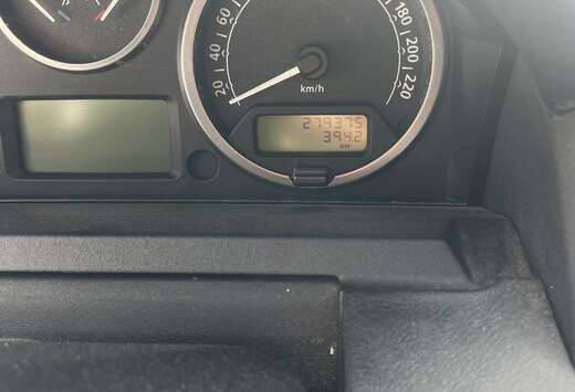 Land Rover TDV6 HSE MOTOR VASTGELOPEN