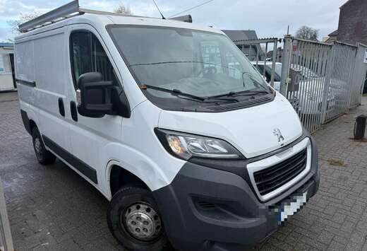 Peugeot 2.0 BlueHDi L1H1 Premium Pack S/S