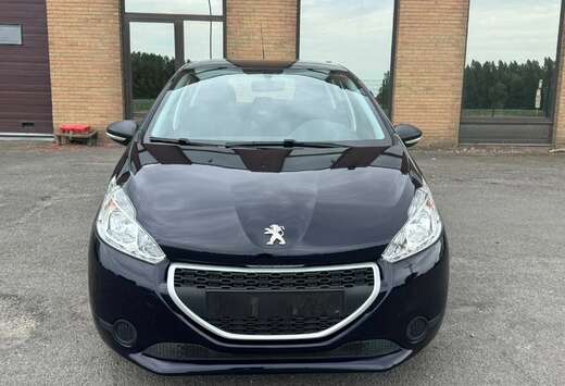 Peugeot Peugeot 208 1.2 essence Airoc