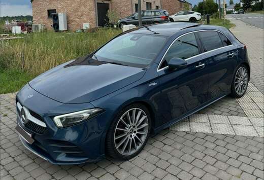 Mercedes-Benz A 180 d Pack AMG