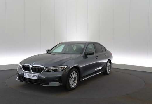 BMW 3 318iA Business LEDER/STOF LED GPS PDC Carplay