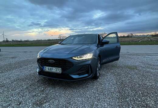 Ford 1.0 EcoBoost Hybrid ST-LINE X