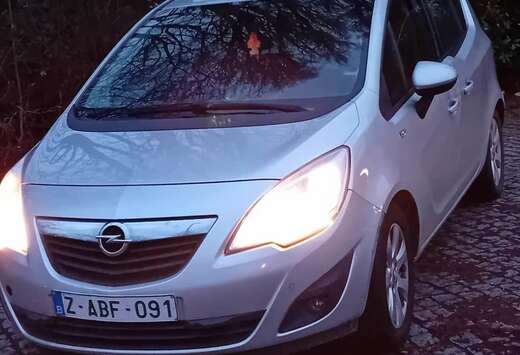 Opel 1.4Cosmo